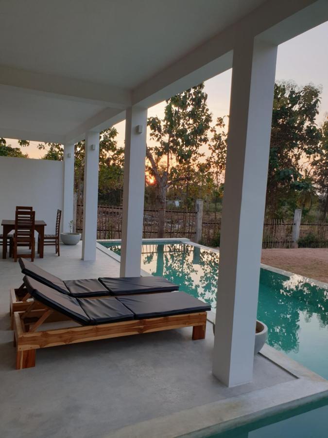 Giri Villa Tangalle Eksteriør billede